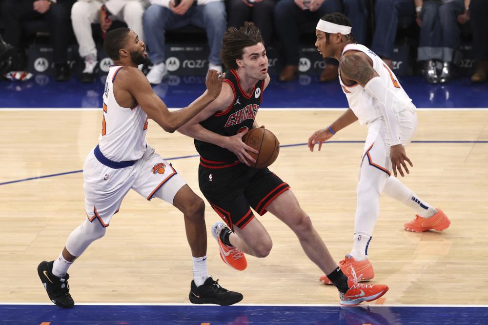 助球队从危 助球队从危